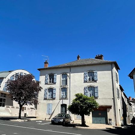 French Holiday Accommodation Bort-les-Orgues Exterior foto